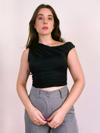 Blusa Assimétrica Poliamida Preta