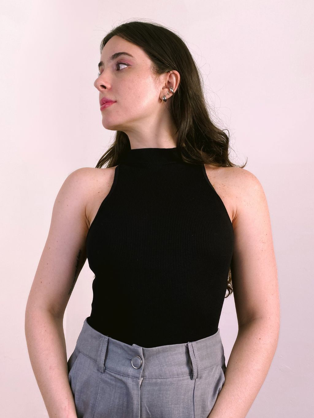 Blusa Cava Americana Canelada Preta